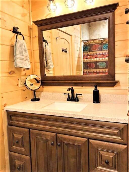 Art'S Bungalow-Wooded Seclusion 1 Mi To Deep Creek And Bryson City Exterior foto